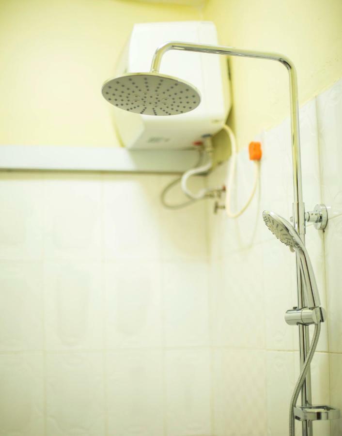 Cba Hotel タンガ エクステリア 写真